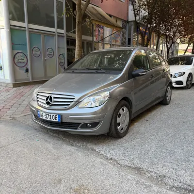 Mercedes-Benz B-class 2008 në shitje