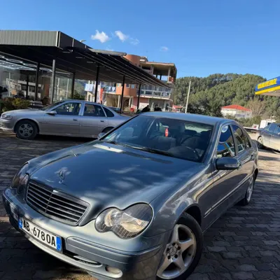 Mercedes-Benz C-class 2003 në shitje