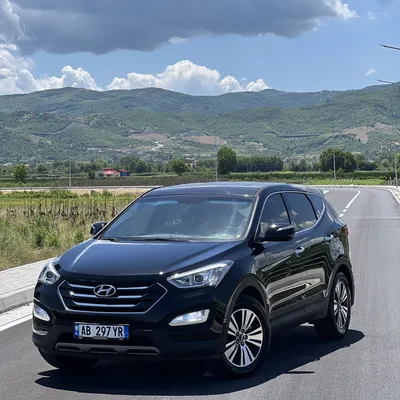 Hyundai Santa Fe 2013 në shitje