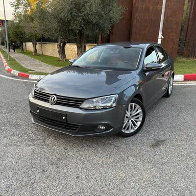 Volkswagen Jetta 2013 në shitje