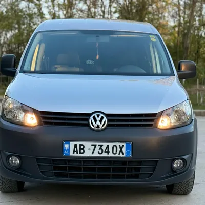 Volkswagen Caddy 2013 në shitje
