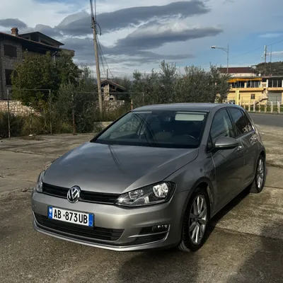 Volkswagen Golf 2014 në shitje