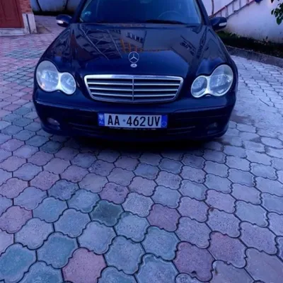 Mercedes-Benz C-class 2004 në shitje