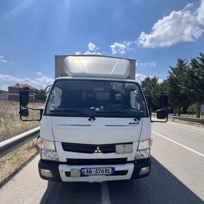 Mitsubishi Space Wagon 2015 në shitje