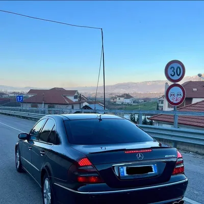 Mercedes-Benz E-class 2005 në shitje
