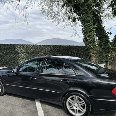 Mercedes-Benz E-class 2006 në shitje
