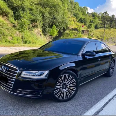 Audi A8