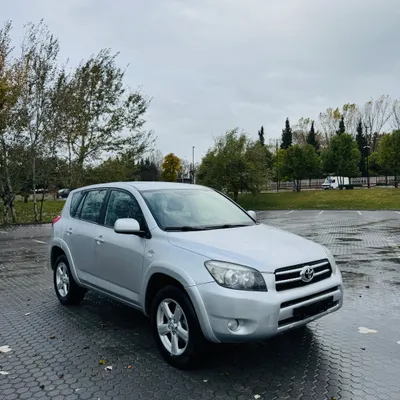 Toyota RAV4 2007 në shitje