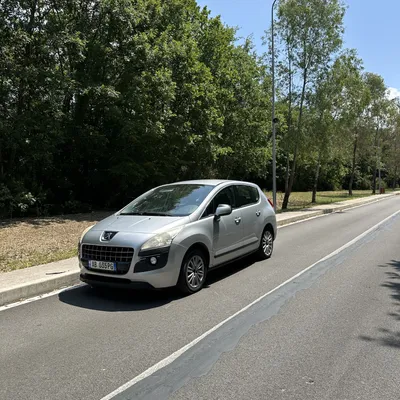 Peugeot 3008 2011 në shitje