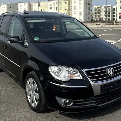 Volkswagen Touran 2007 në shitje