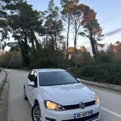 Volkswagen Golf 2014 në shitje