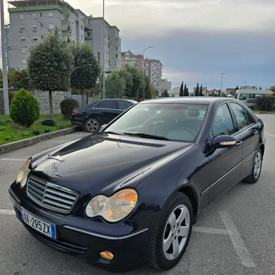 Mercedes-Benz C-class 2004 në shitje