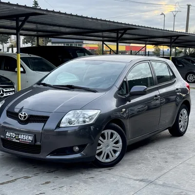 Toyota Auris 2009 në shitje