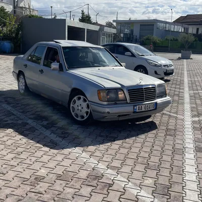 Mercedes-Benz E-class 1994 në shitje