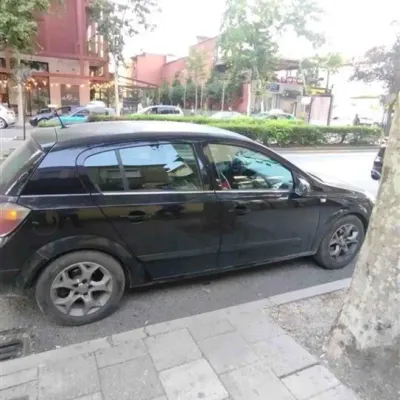 Opel Astra 2005 në shitje