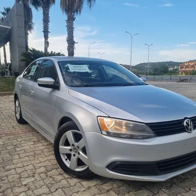 Volkswagen Jetta 2014 në shitje