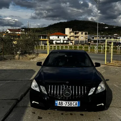 Mercedes-Benz E-class 2010 në shitje