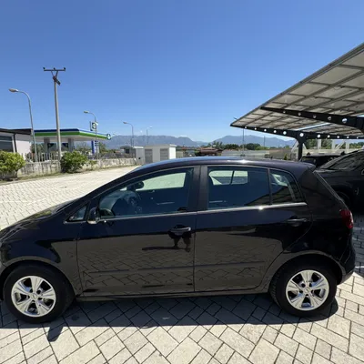 Volkswagen Golf 2006 në shitje