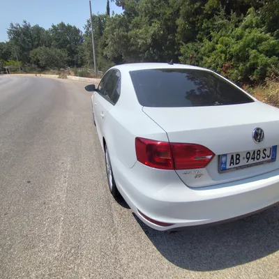 Volkswagen Jetta 2013 në shitje